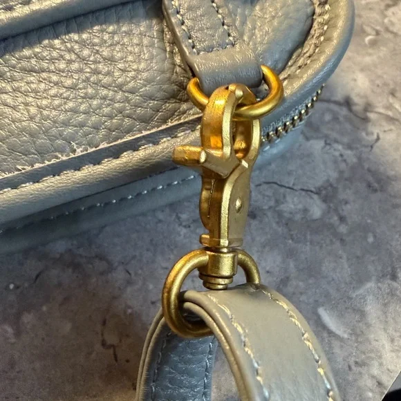 Minooy l Stylish Gray leather Crossbody Bag:NWOT - Picture 13 of 15